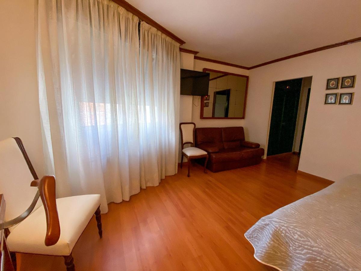 Hotel Cardinal Албасете Екстериор снимка